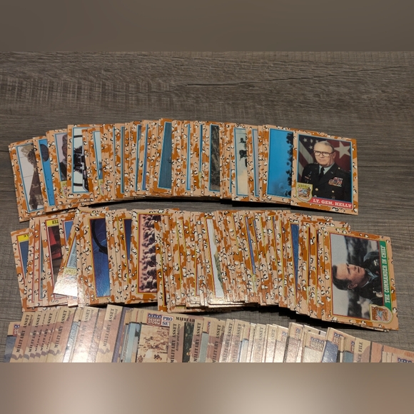 425+ Vintage 1991 Topps Pro Set Desert Storm Shield Series 1 2 3 Card Lot - Picture 2 of 5
